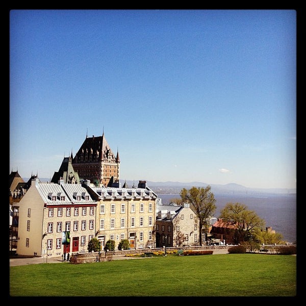 5/15/2013 tarihinde Shelagh S.ziyaretçi tarafından Citadelle de Québec'de çekilen fotoğraf