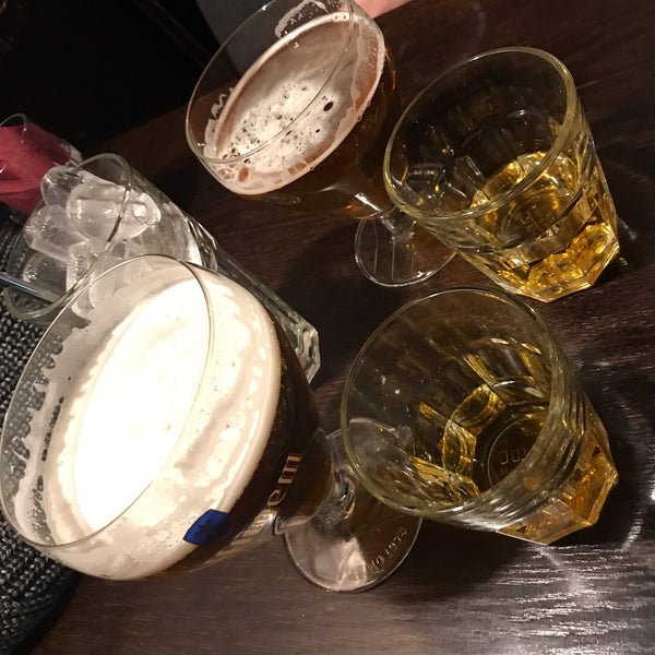 Foto tomada en Golden Pint Pub  por Wasi el 1/25/2019