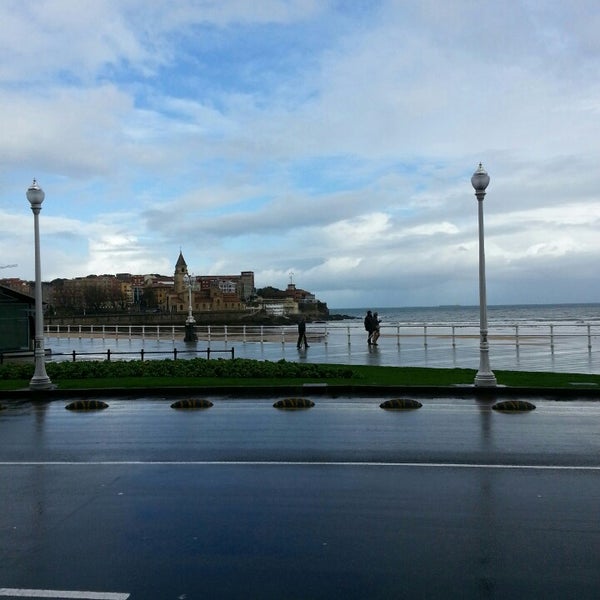 Foto scattata a La Posada del Mar Gijón da Kike García Gijon L. il 2/21/2015