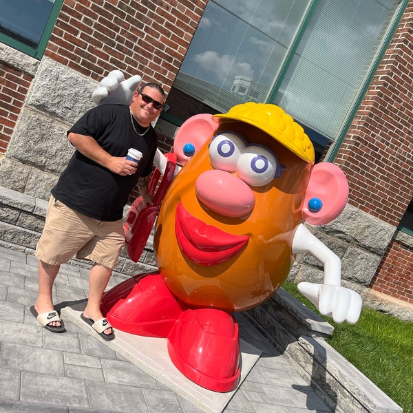 Hasbro Inc. Pawtucket, RI