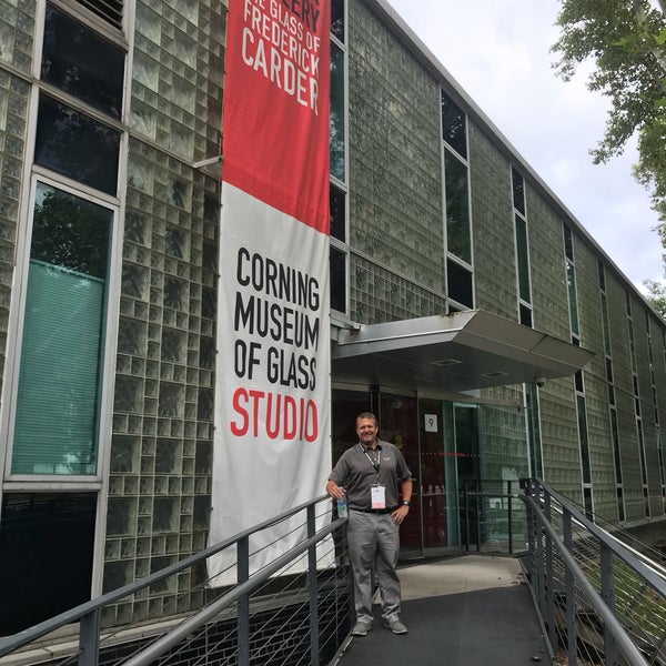Foto tirada no(a) The Studio of The Corning Museum of Glass por Kevin V. em 9/11/2018