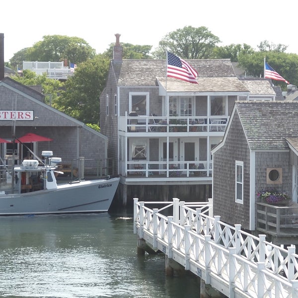 Foto tirada no(a) Nantucket Island Resorts por Kevin V. em 7/18/2015