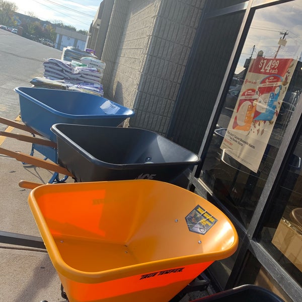 Salk's Ace Hdw & Marine North Kingstown, RI