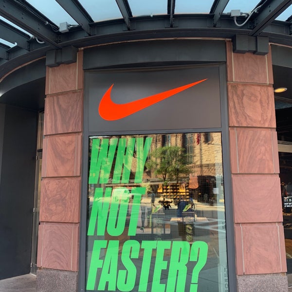 Newbury street clearance nike