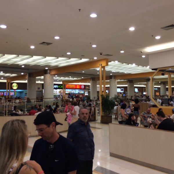 12/20/2015 tarihinde Gustavo T.ziyaretçi tarafından Shopping Metrópole'de çekilen fotoğraf