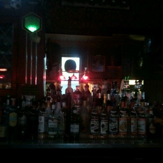 Foto diambil di Champion&#39;s Pub oleh Babs pada 10/11/2012