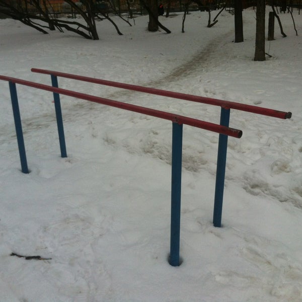 Брусья гимнастические d 418