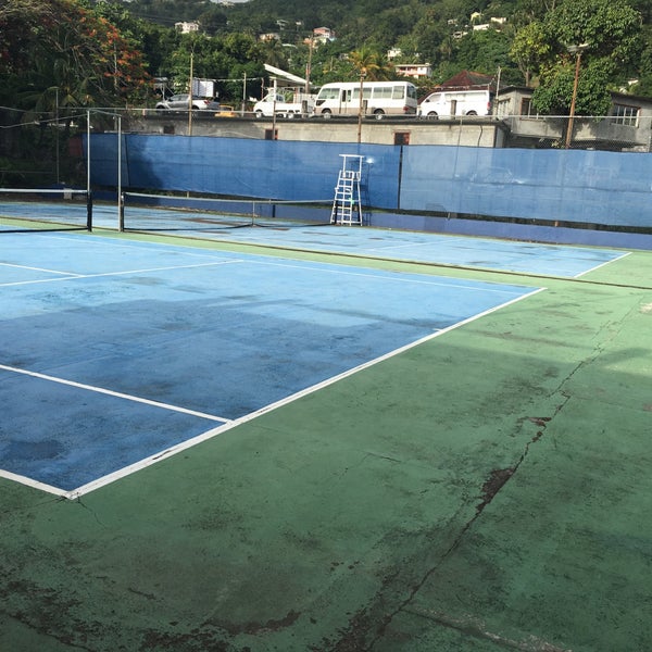 Tennis Court Лорд