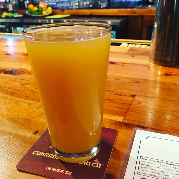 Photo taken at Dunbar Kitchen &amp; Taphouse by Oh F. on 9/20/2018
