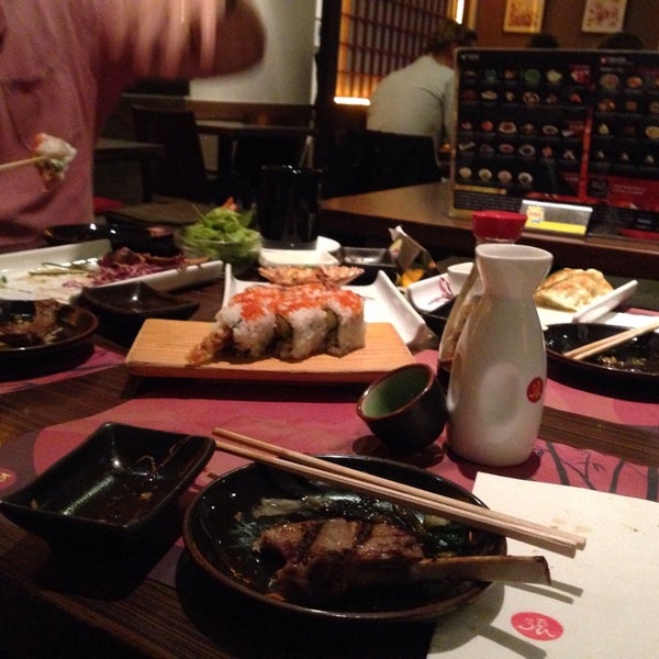 Снимок сделан в Kyoto Sushi &amp; Grill пользователем frenkie 10/2/2014