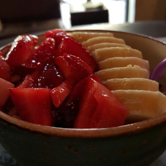 The sesher acai bowl - an epic start to the day.