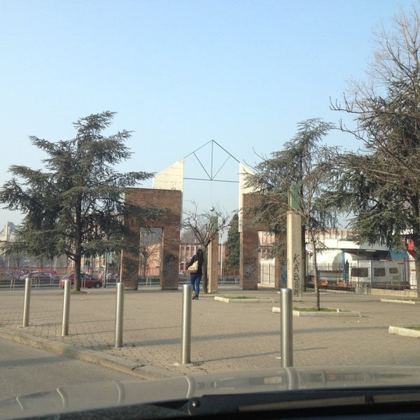 Parcheggio Lampugnano Gallaratese 9 Tipps von 1460 Besucher