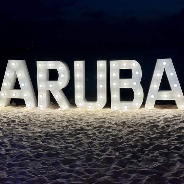 Foto diambil di Aruba Marriott Resort &amp; Stellaris Casino oleh Estorilblue pada 4/30/2023
