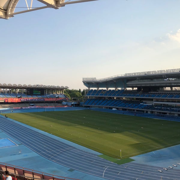 Fotos En 等々力陸上競技場 バックスタンド Estadio De Atletismo En Kawasaki