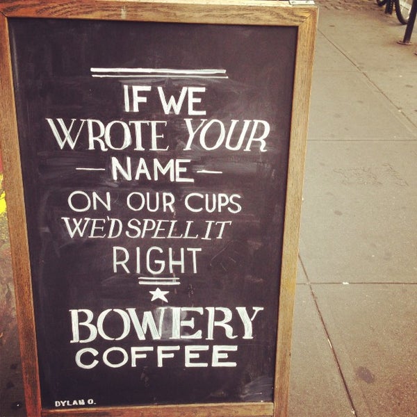 Снимок сделан в Bowery Coffee пользователем Steve C. 10/11/2013