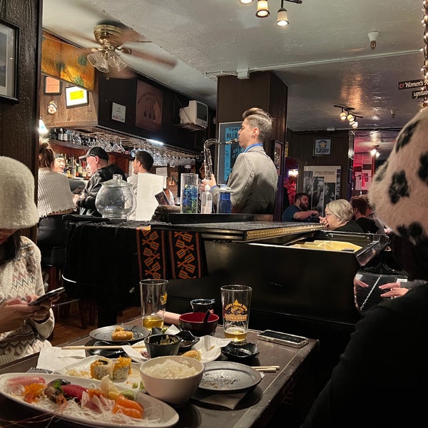 Photo taken at Ryoko&#39;s Japanese Restaurant &amp; Bar by Mariel F. on 11/7/2022