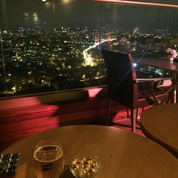 Снимок сделан в The Plaza Hotel Istanbul пользователем Bertan♠️ 9/20/2016