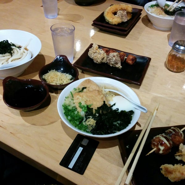 Photo taken at U:DON Fresh Japanese Noodle Station by Adrienne S. on 10/8/2017