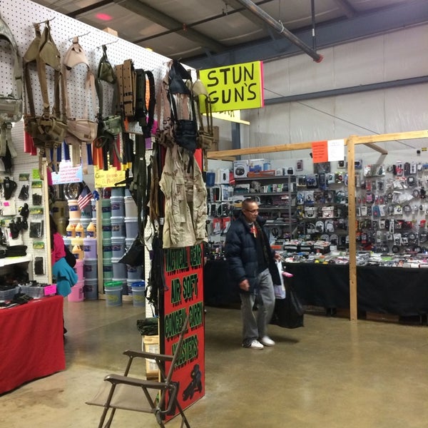 Photo taken at 7 Mile Fair by Grace E. on 12/14/2013