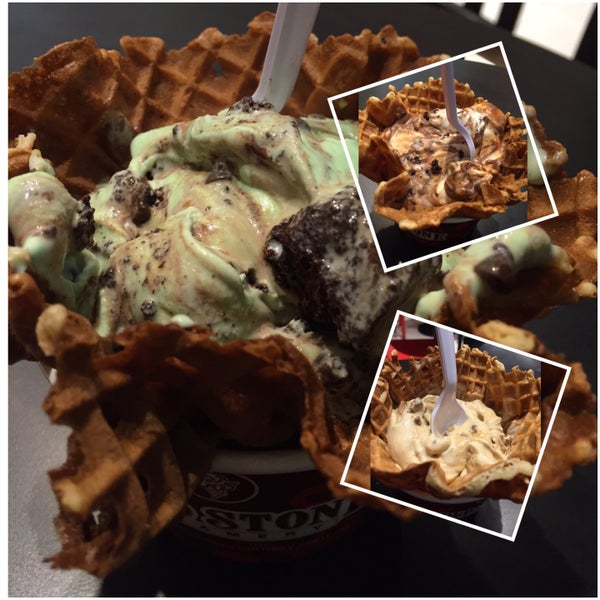 Photo taken at Cold Stone Creamery by Jeannie S. on 2/8/2016