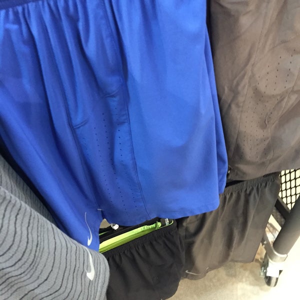 entrepot nike