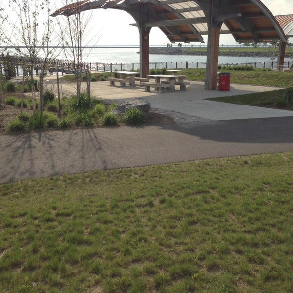 Photos at Gallagher Pier Buffalo River 1 tip