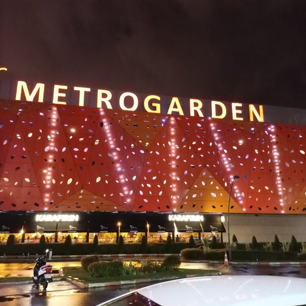 Foto scattata a Metrogarden da GEZGİN il 11/17/2022