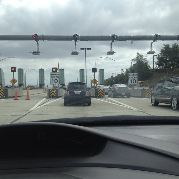 Catalina View Toll Plaza Newport Beach'da Geçiş Gişesi Alanı'da