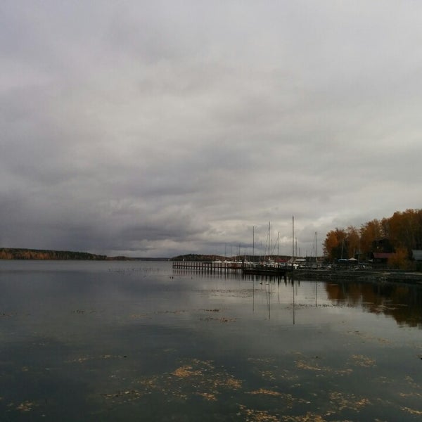 Яхт клуб мираж. Яхт клуб мираж