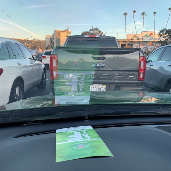 Rose Bowl Parking Lot F Parking in Pasadena