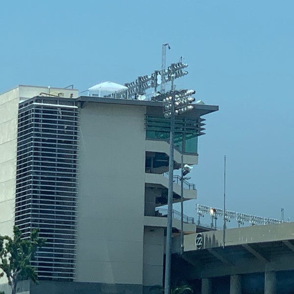 Rose Bowl Parking Lot F Parking in Pasadena