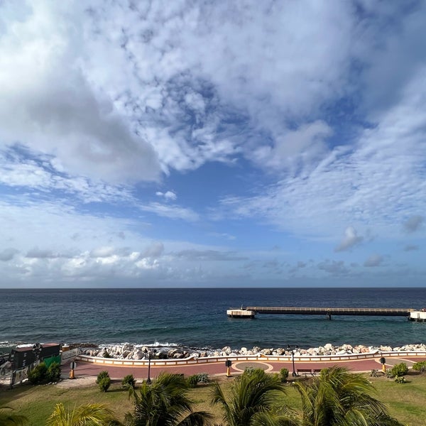 Photo prise au Renaissance Curacao Resort &amp; Casino par Ahsan A. le5/28/2022