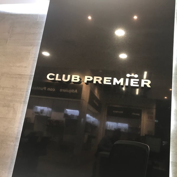 Club Premier Aeromexico - 1 tip from 221 visitors