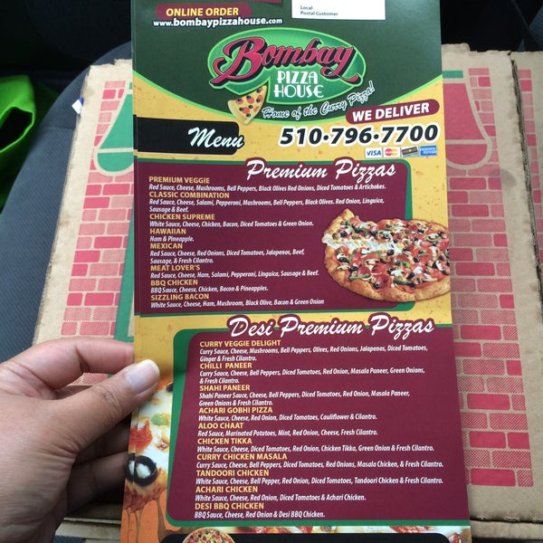 รูปภาพถ่ายที่ Bombay Pizza House โดย Elizabeth E. เมื่อ 12/19/2014