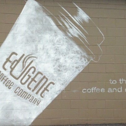 Foto tirada no(a) Eugene Coffee Company por Thomas P. em 11/8/2012