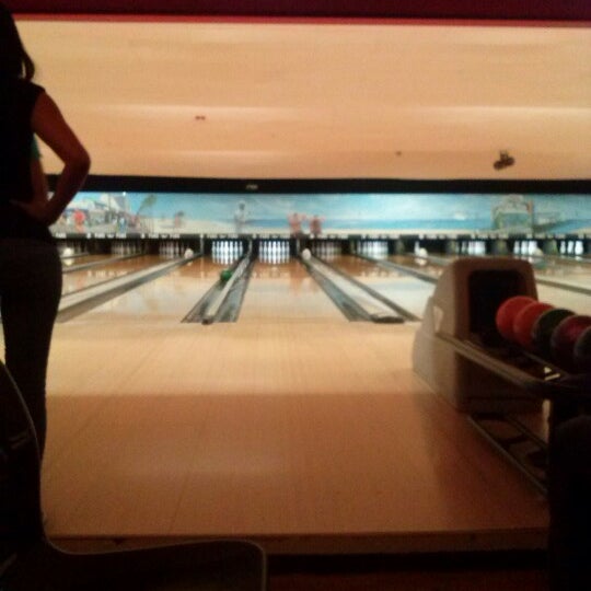 Photo taken at Pinz Bowling Center by Katerina on 10/31/2012