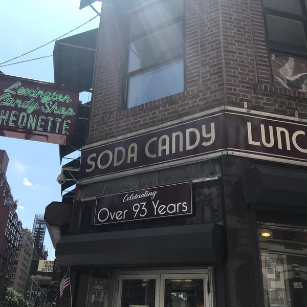 Снимок сделан в Lexington Candy Shop Luncheonette пользователем Amanda S. 8/4/2019