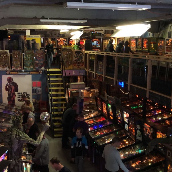 Visit Dutch Pinball Museum in Rotterdam