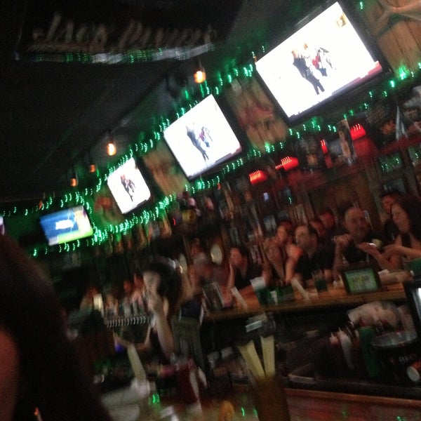 Photo taken at Flanigan&#39;s Seafood Bar &amp; Grill by Angela D. on 5/11/2013