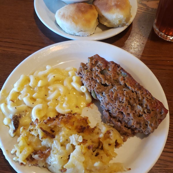 Cracker Barrel Old Country Store American Restaurant in Tinley Park