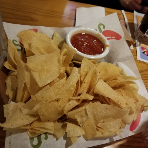Photo taken at Chili&#39;s Grill &amp; Bar by Shawn M. on 12/2/2017