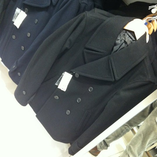 Fotos Em ユニクロ Loja De Roupas Fotos Em ユニクロ Loja De Roupas