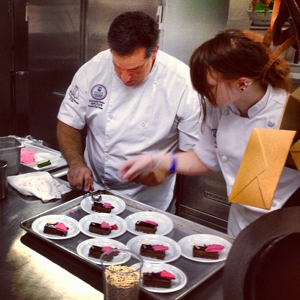 6/3/2013にHan M.がThe Institute of Culinary Education (ICE)で撮った写真