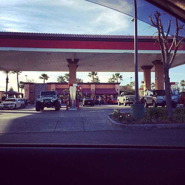 Redlands Car Wash Automotive Shop in Redlands