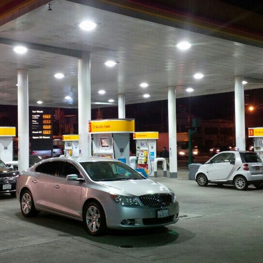 Photo taken at Shell by Minhua Z. on 1/14/2016