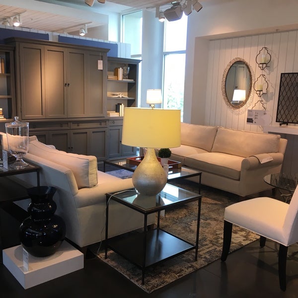 Crate & Barrel 15220 N Scottsdale Rd