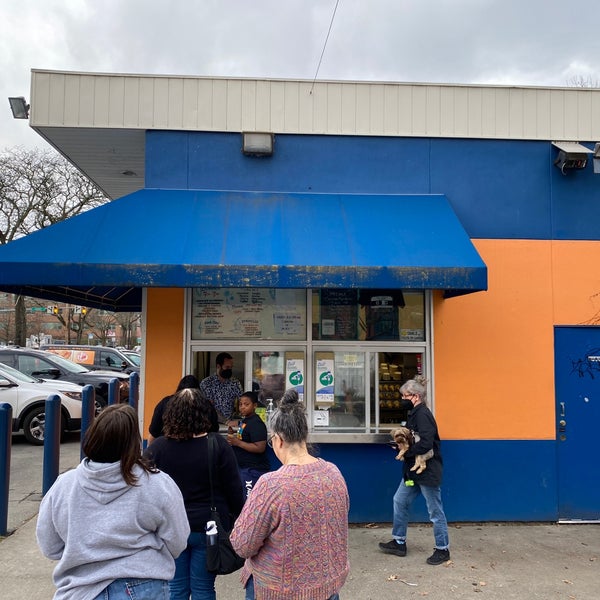 Photo prise au Sweet Melissa&#39;s Ice Cream Shop par Mark le4/15/2022