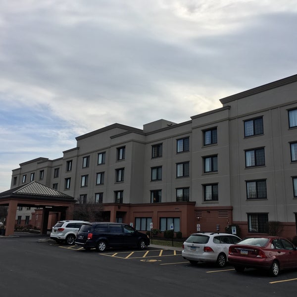 Photo taken at Courtyard by Marriott Ithaca Airport/University by Mark on 2/6/2016