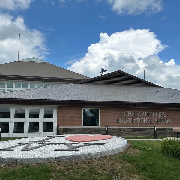 Снимок сделан в Ithaca Tompkins International Airport (ITH) пользователем Mark 6/27/2023