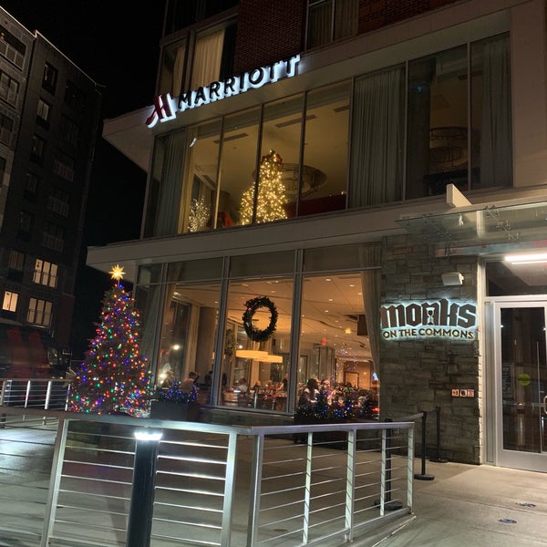 Das Foto wurde bei Ithaca Marriott Downtown on the Commons von Mark am 12/21/2018 aufgenommen